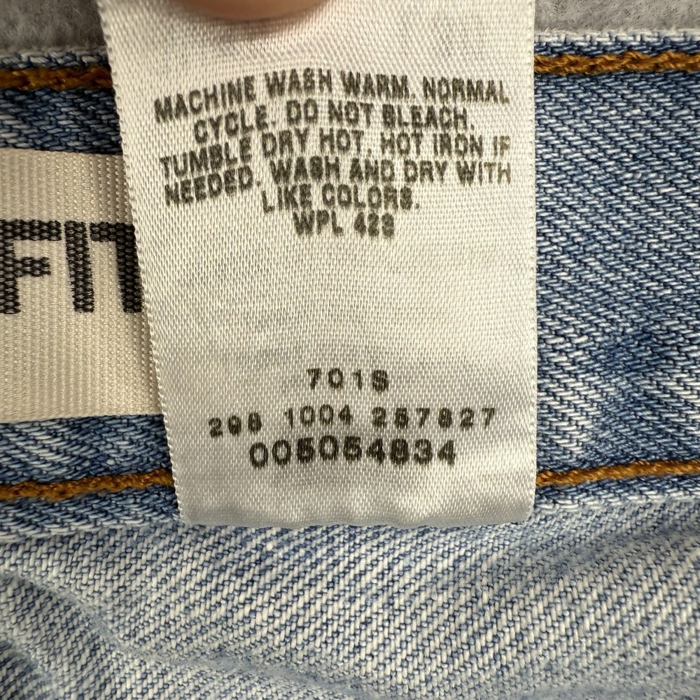 Vintage Levis Jeans Mens 38x30 Light Wash 505 Regular Straight Leg Y2K Denim - Picture 9 of 14
